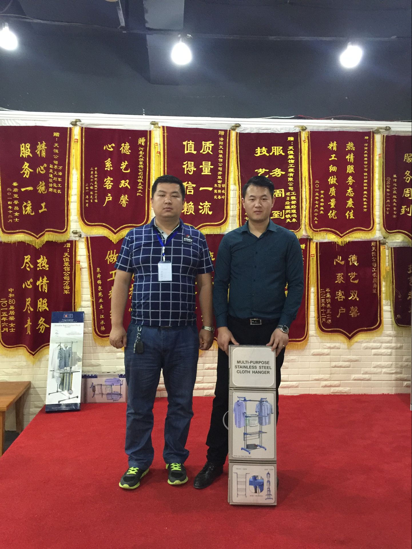 【洛陽(yáng)天恒裝飾】謝謝 升龍城22號(hào)樓兩位業(yè)主的信任共同簽約